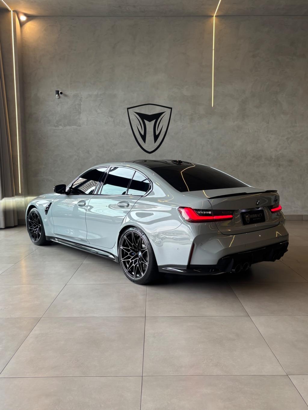 BMW M3 - Foto