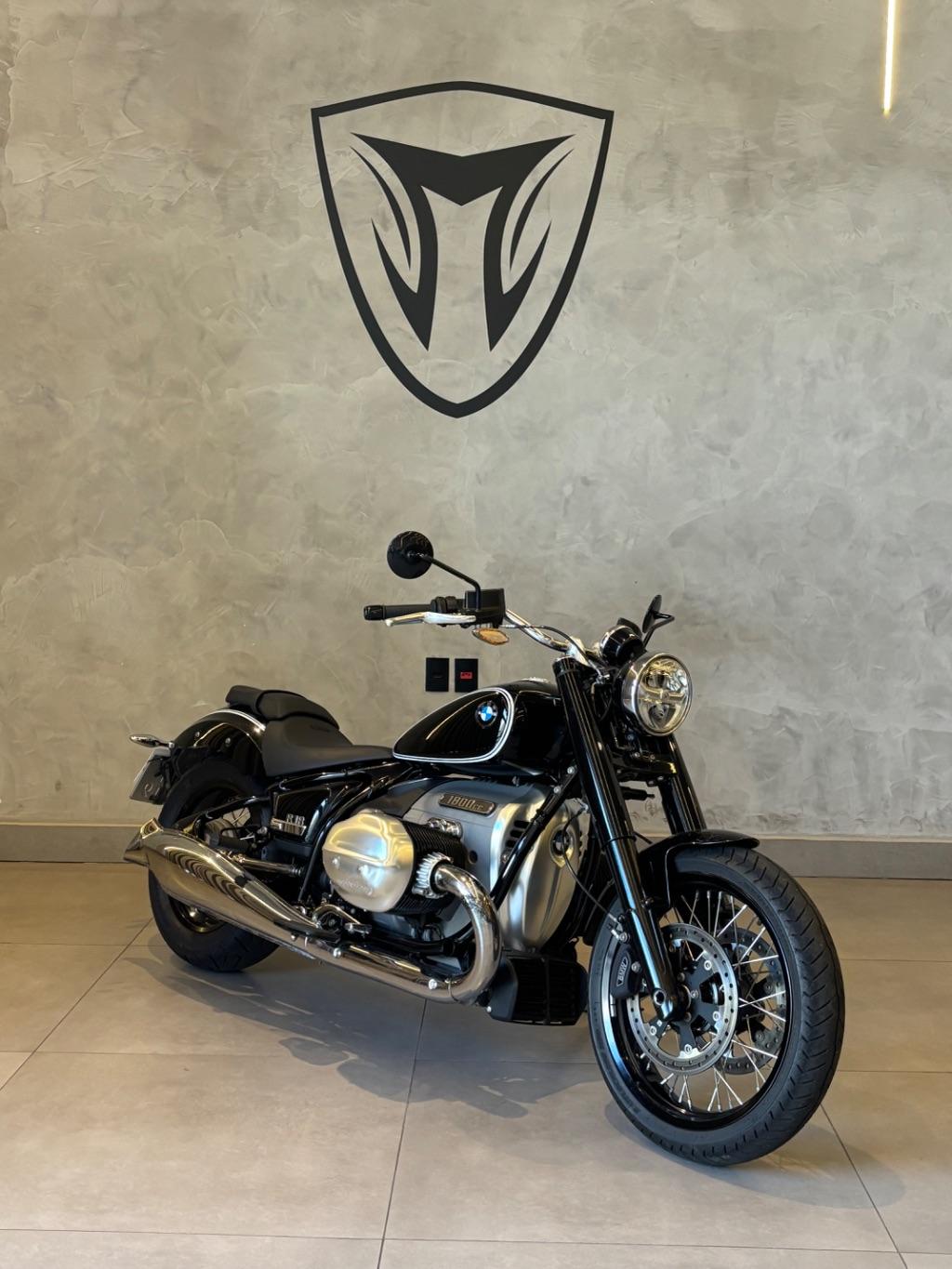 BMW R 18