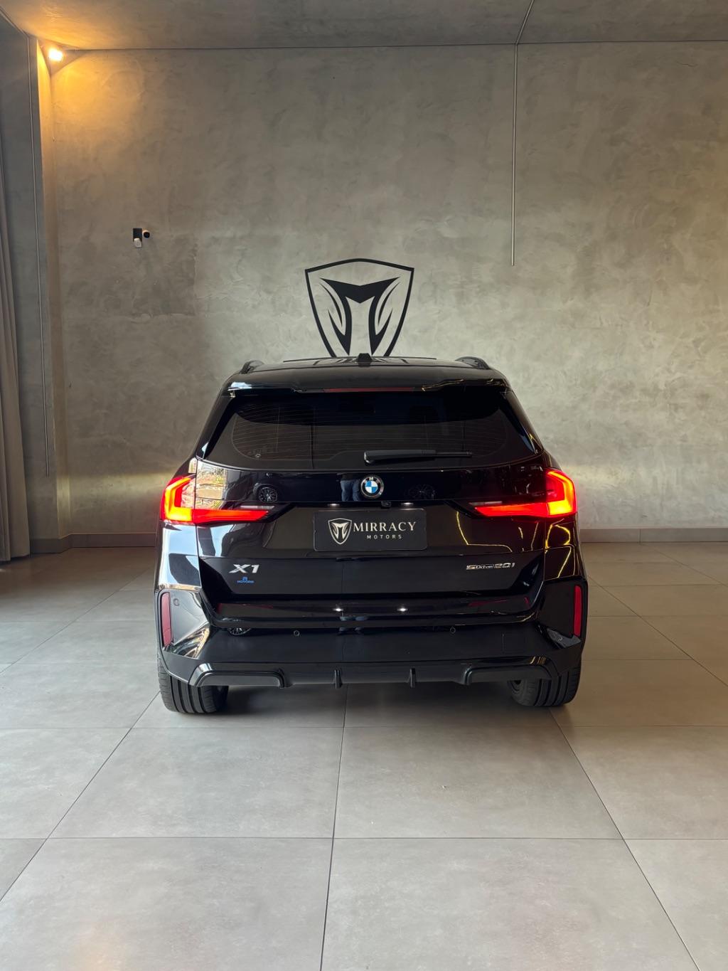 BMW X1 - Foto