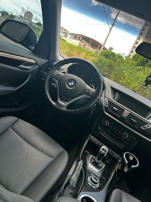 BMW X1 - Foto