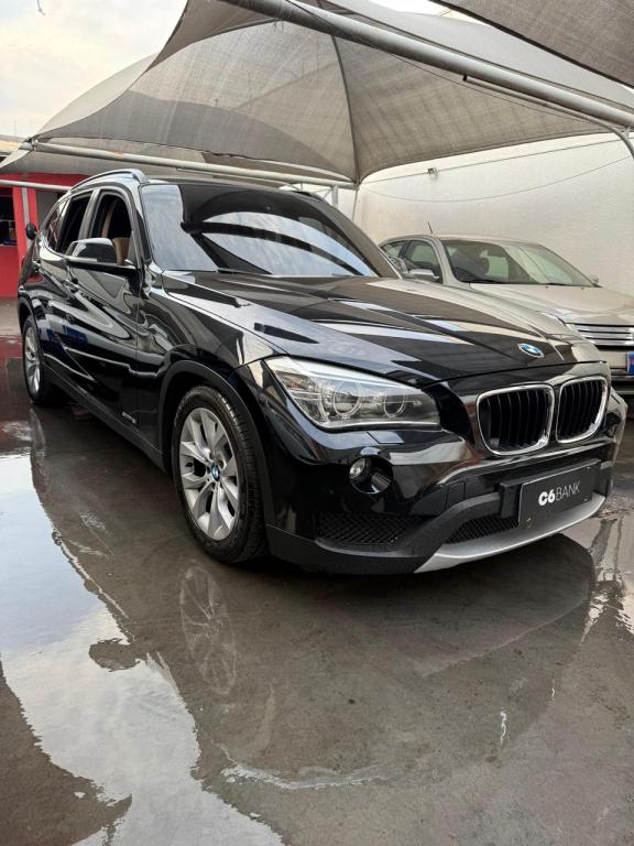 BMW X1 - Foto