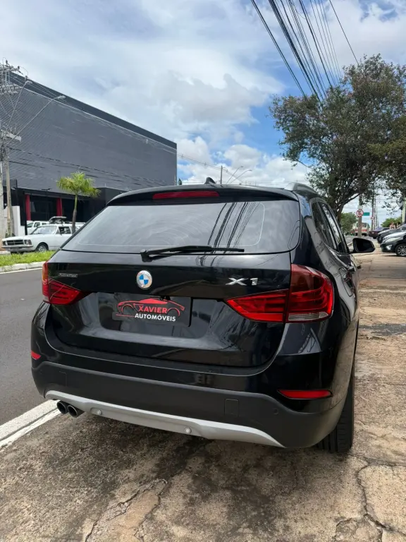 BMW X1 - Foto