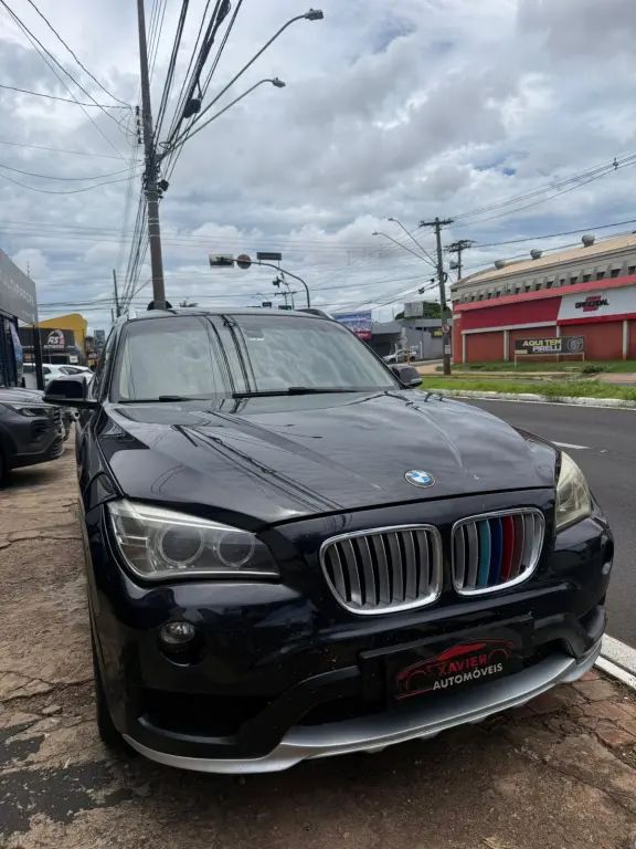 BMW X1 - Foto
