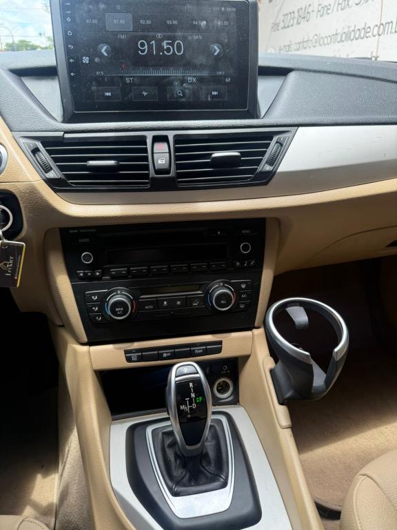 BMW X1 - Foto