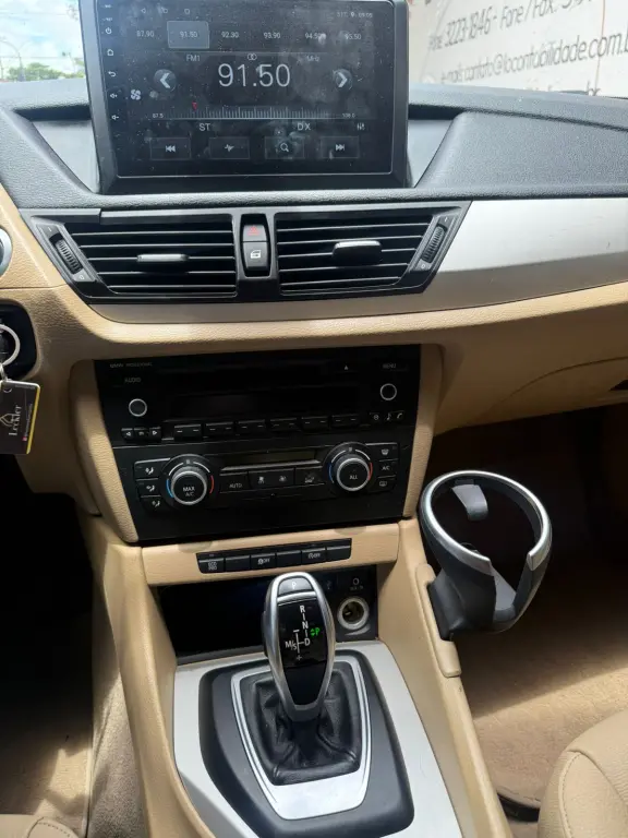 BMW X1 - Foto