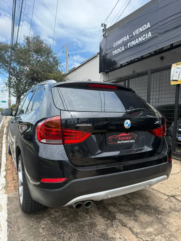 BMW X1 - Foto