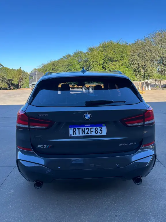 BMW X1 - Foto