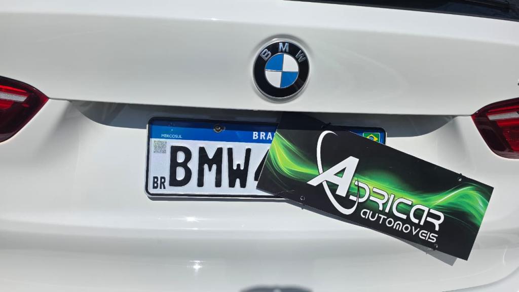 BMW X1 - Foto
