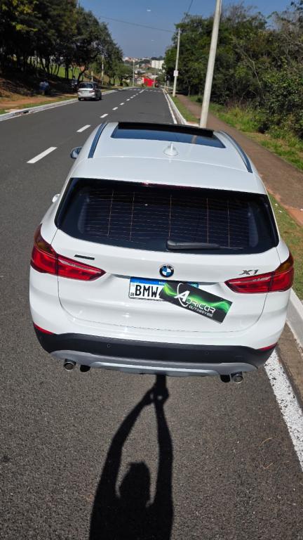 BMW X1 - Foto