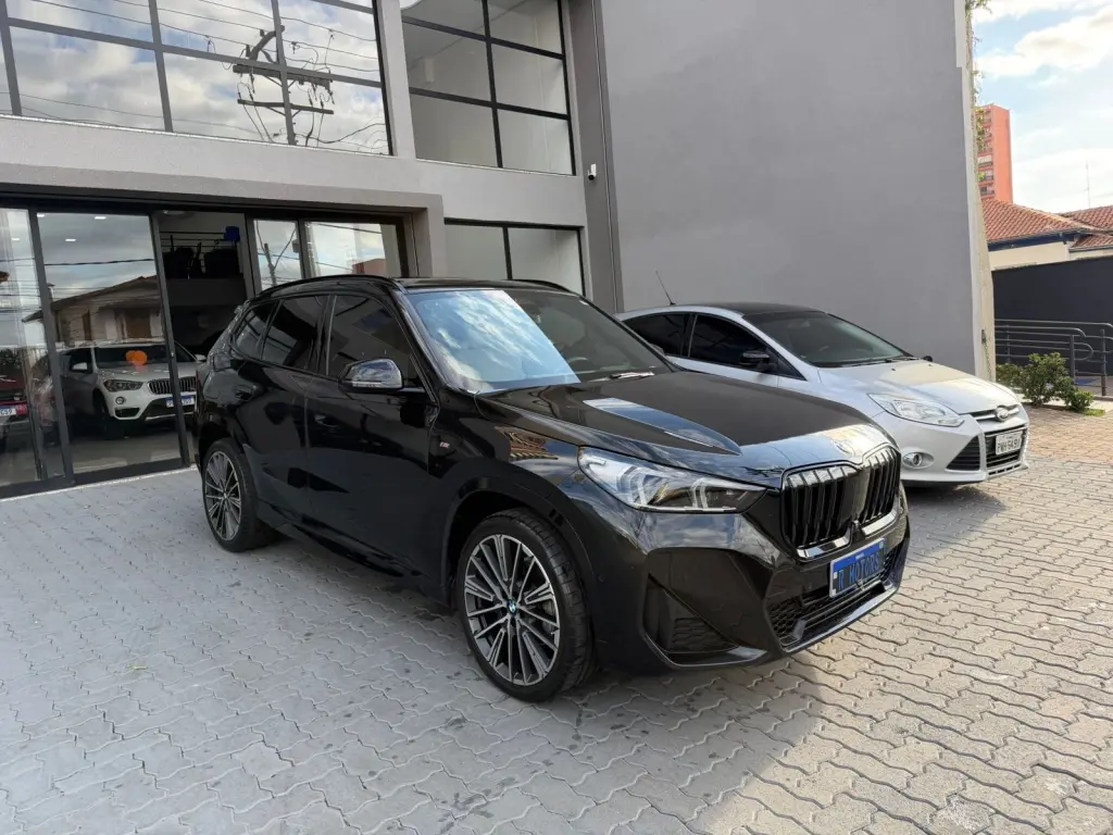 BMW X1 - Foto