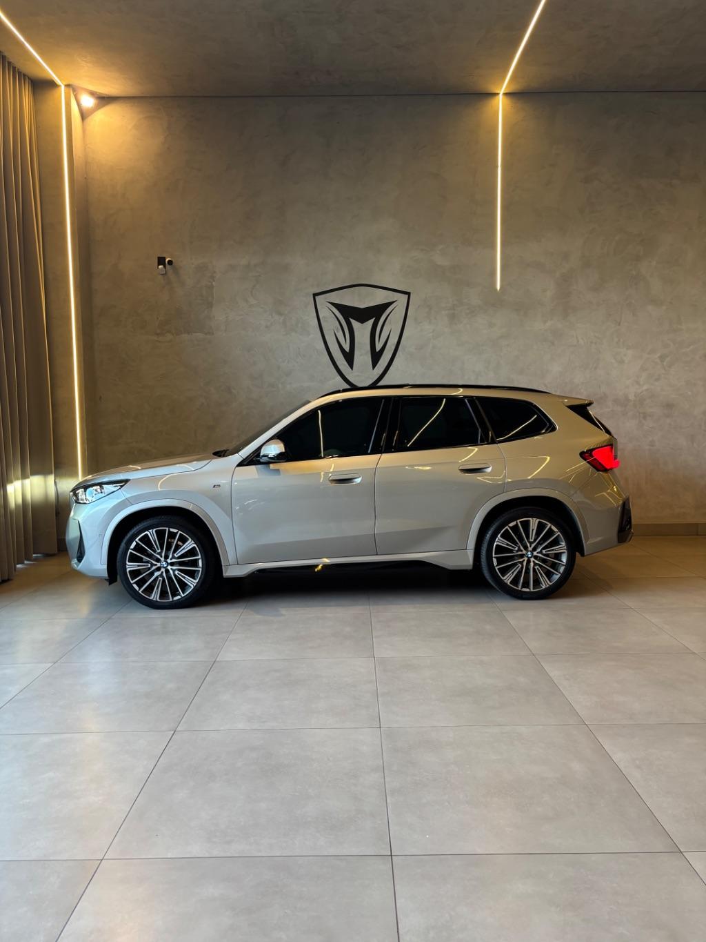 BMW X1 - Foto
