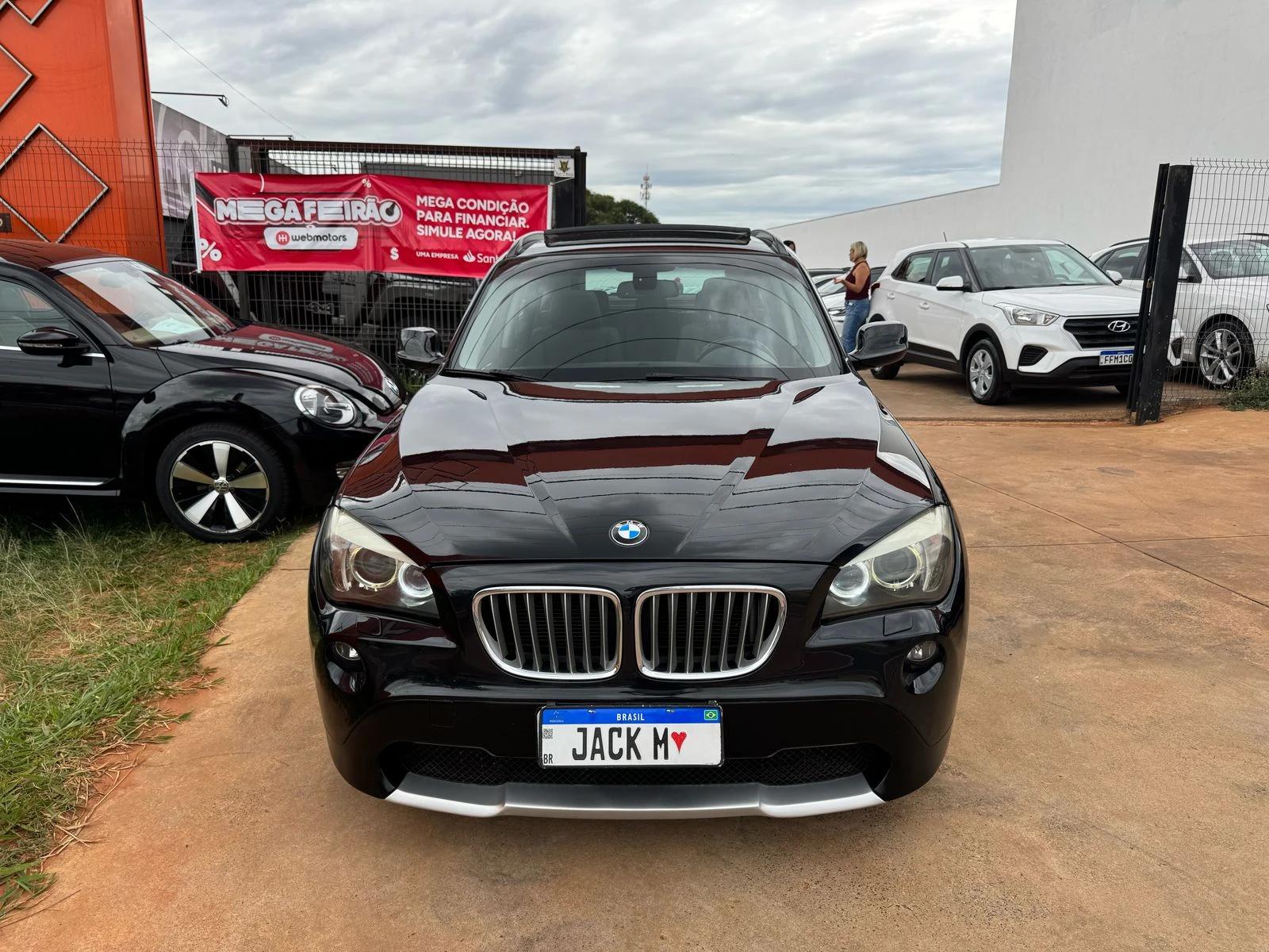 BMW X1 - Foto