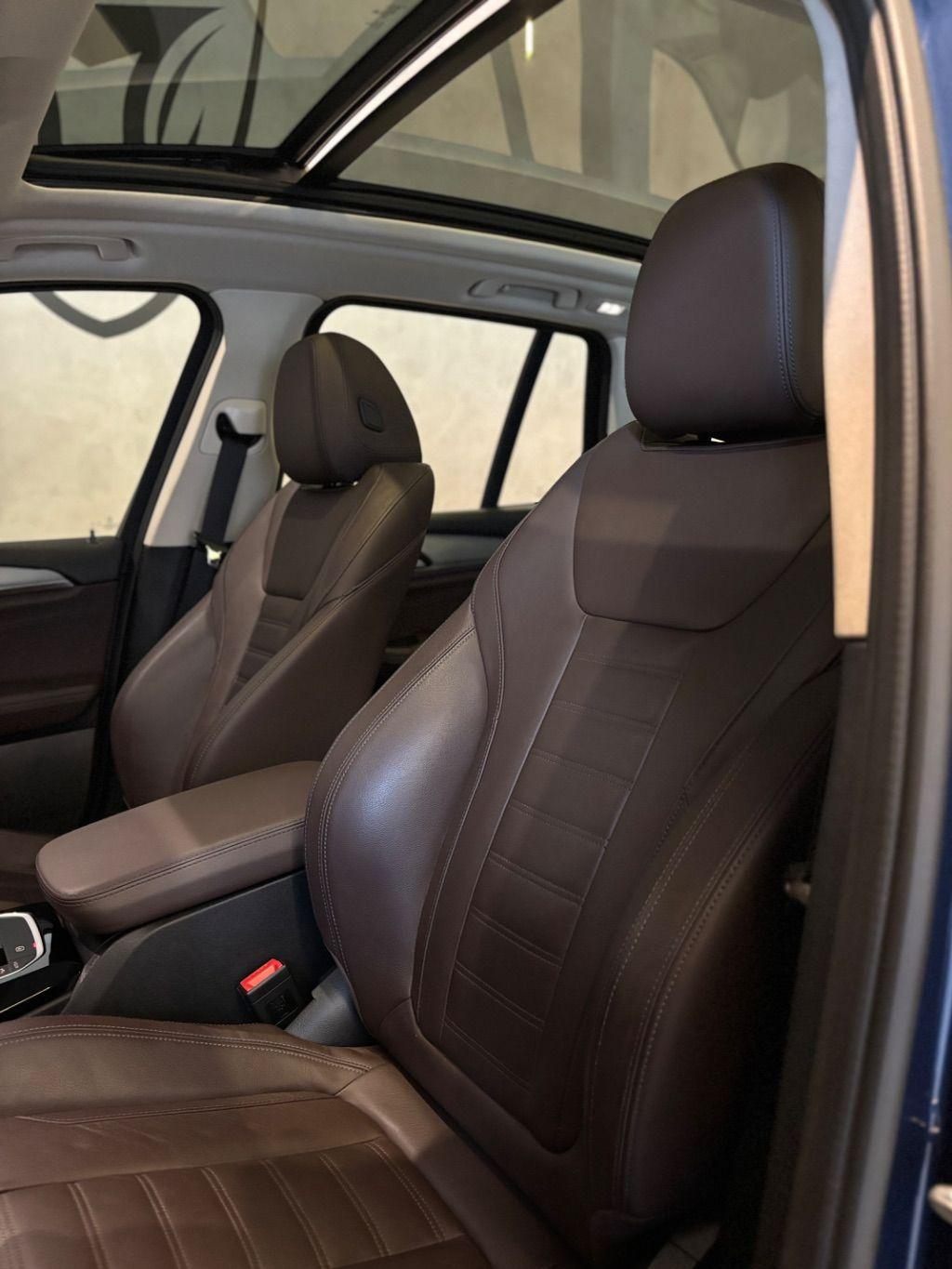 BMW X3 - Foto
