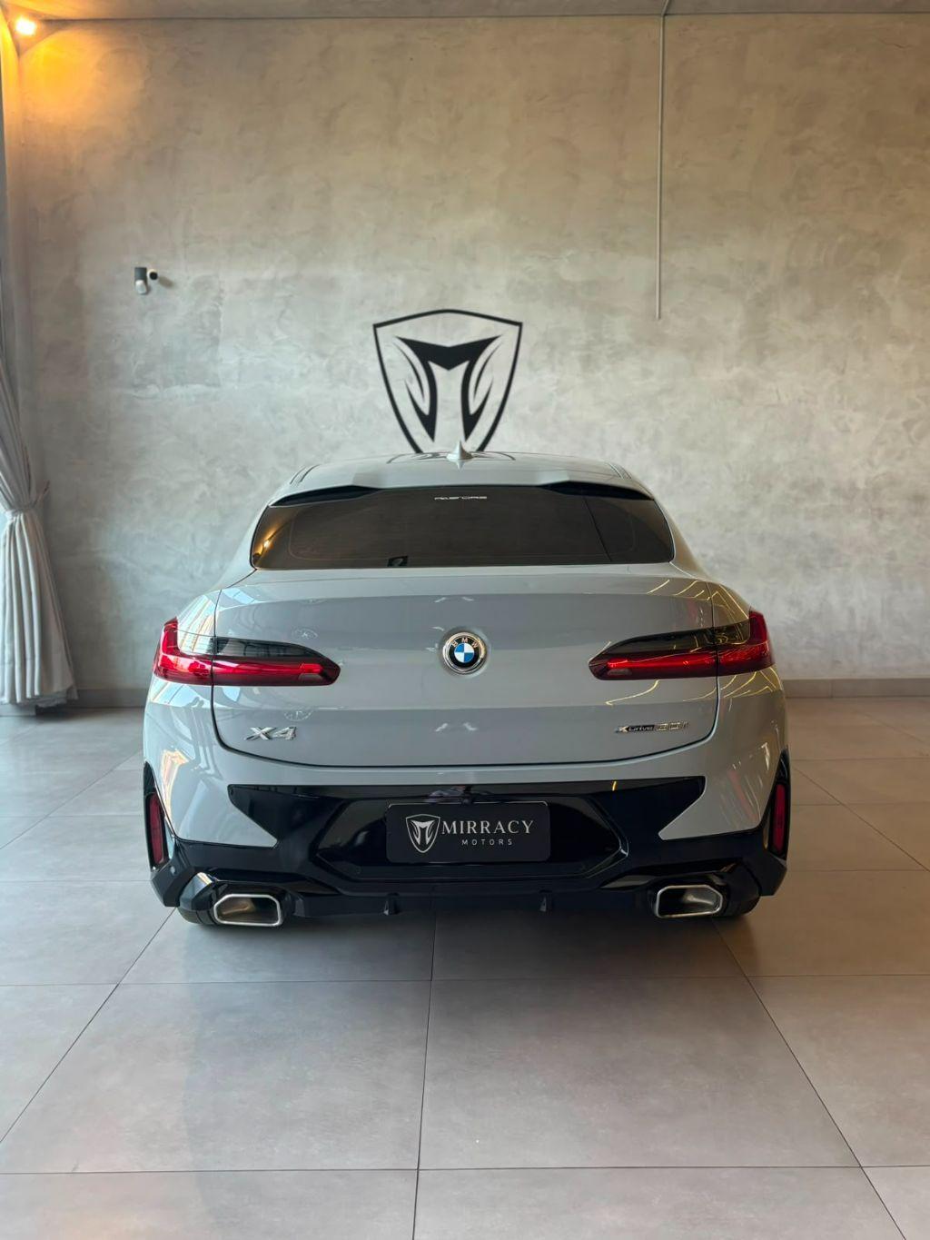 BMW X4 - Foto