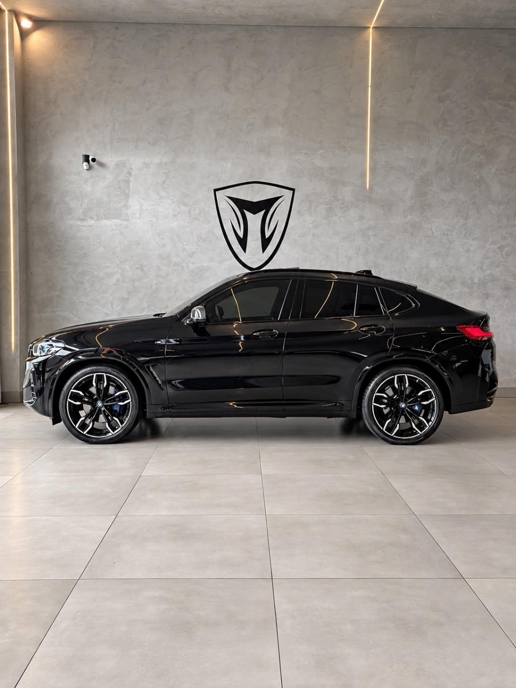 BMW X4 - Foto