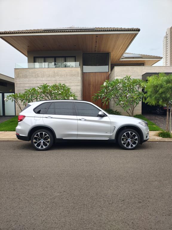 BMW X5 - Foto