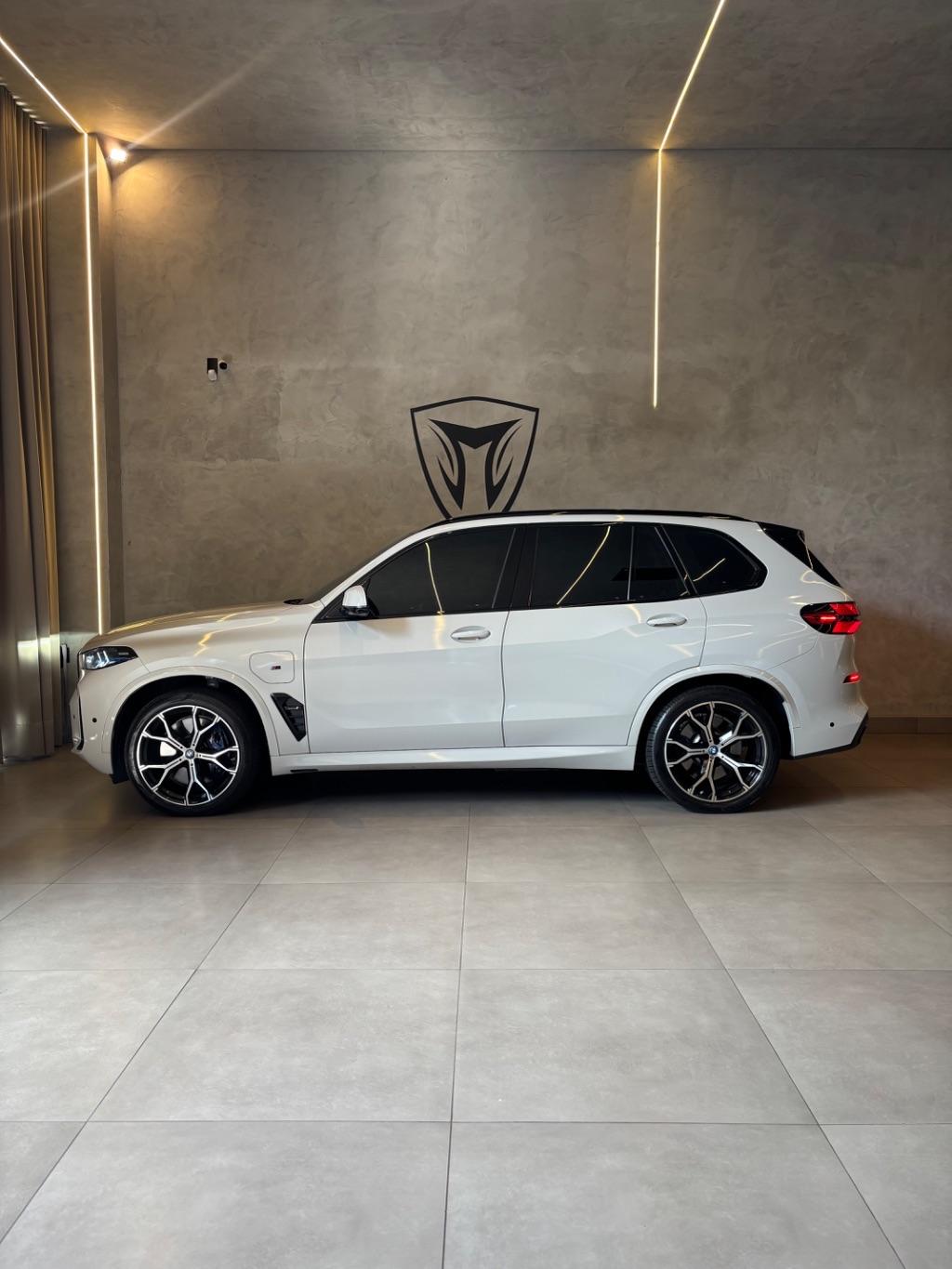 BMW X5 - Foto