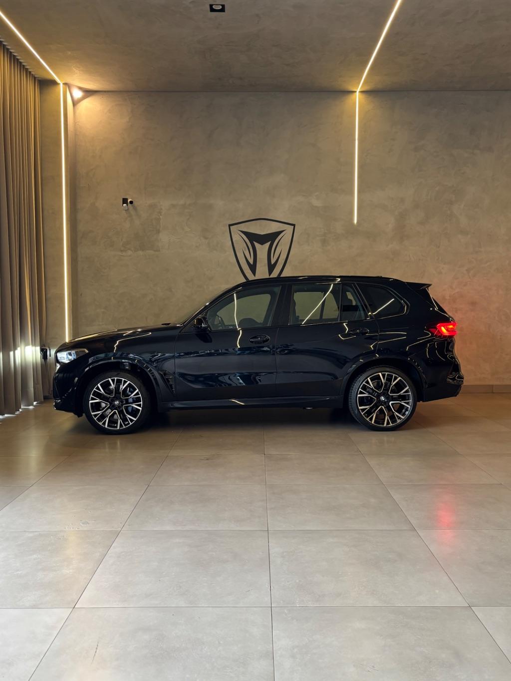 BMW X5 - Foto
