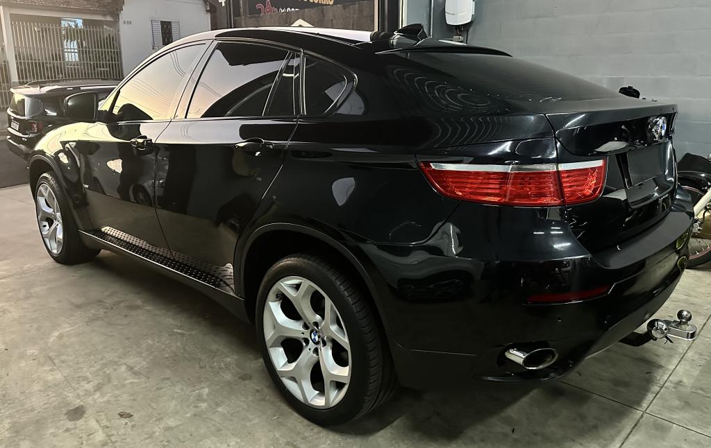 BMW X6 - Foto