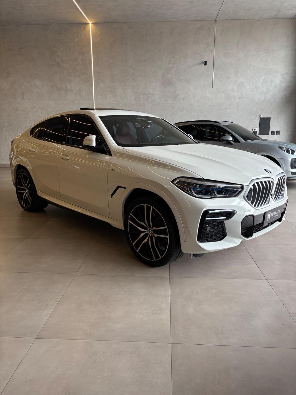 BMW X6 - Foto