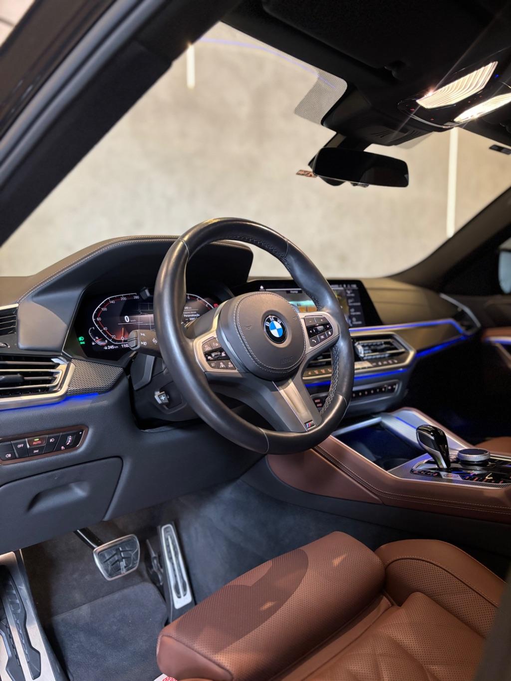 BMW X6 - Foto