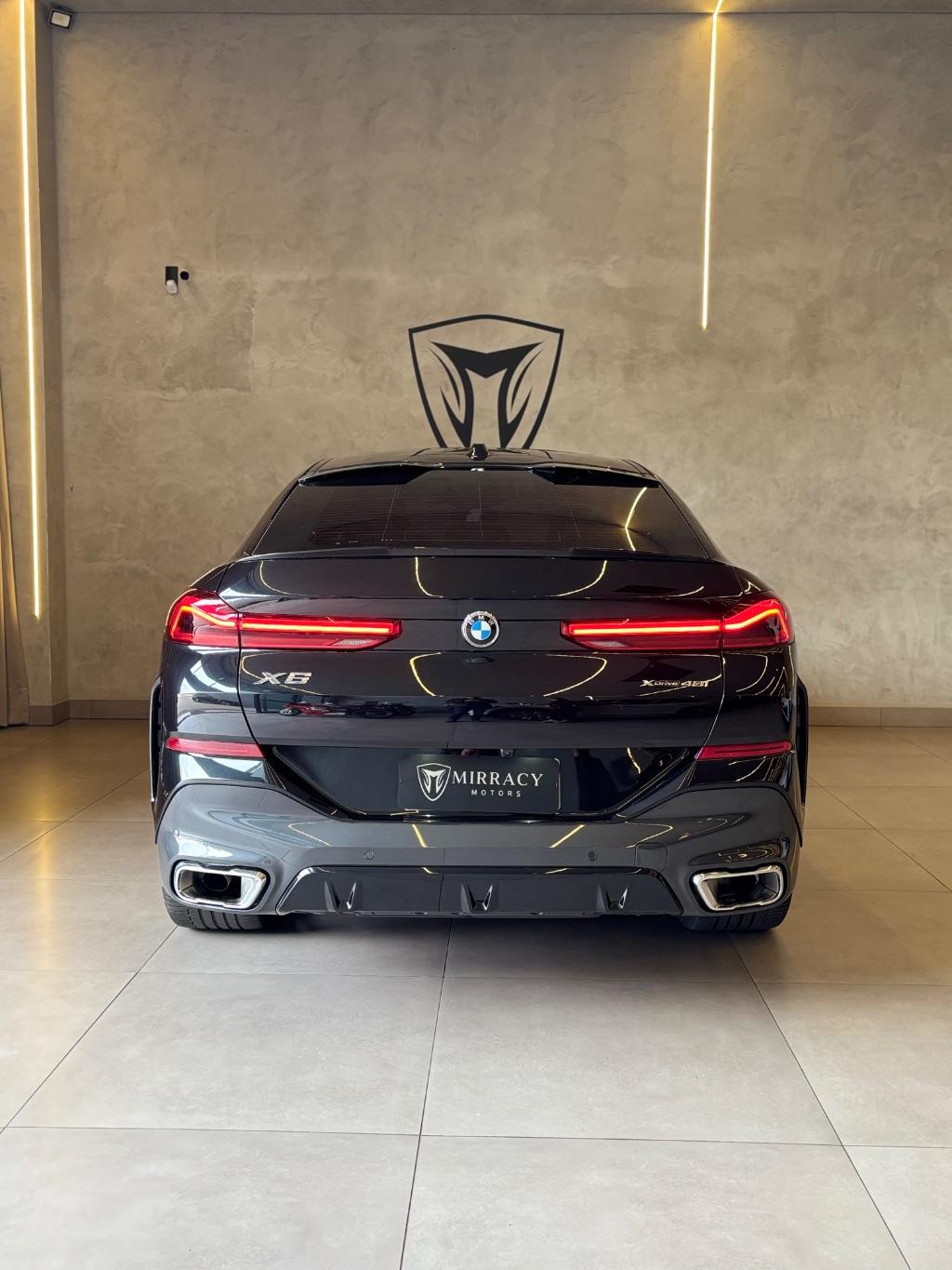 BMW X6 - Foto
