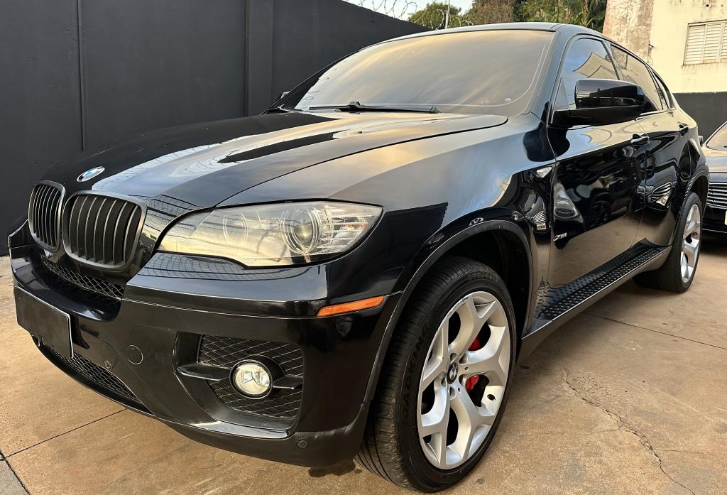 BMW X6 - Foto