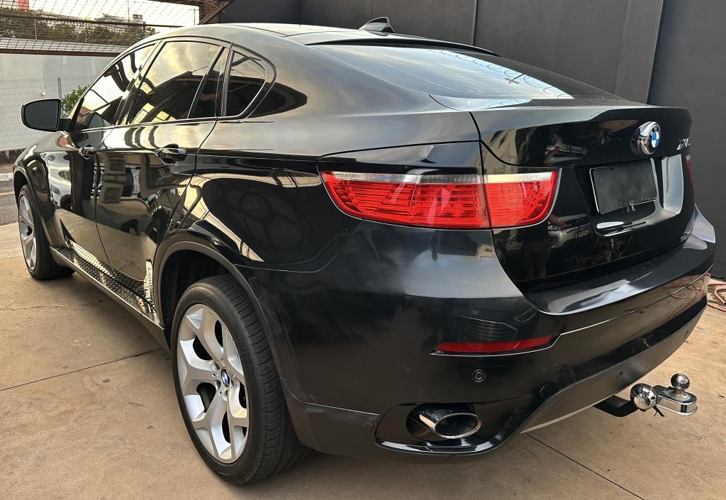 BMW X6 - Foto