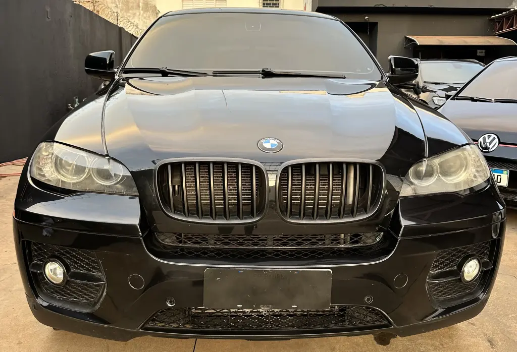 BMW X6 - Foto