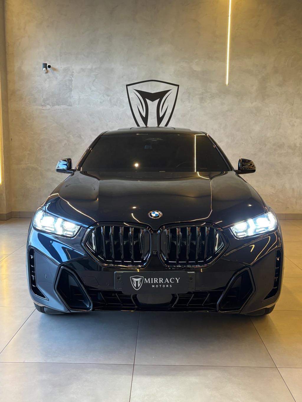 BMW X6 - Foto