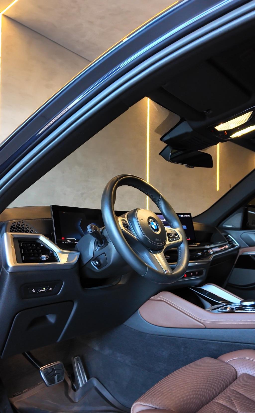BMW X6 - Foto