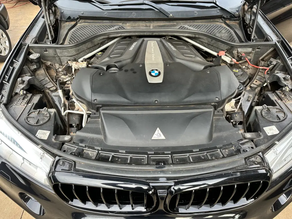 BMW X6 - Foto