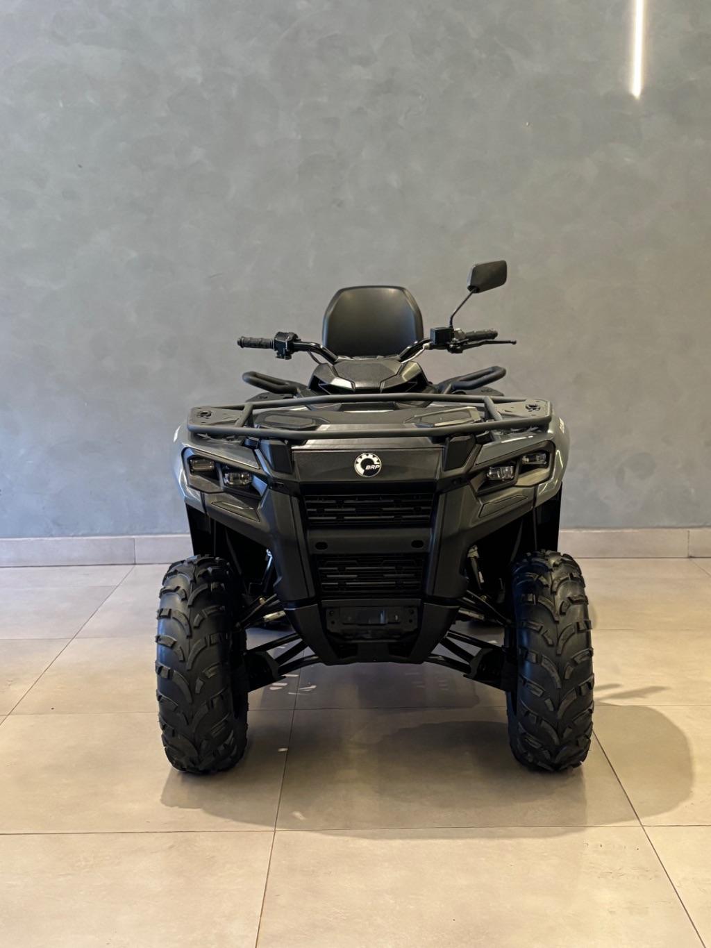 BRP CAN-AM Outlander - Foto