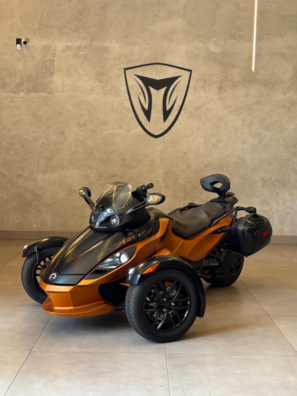 BRP CAN-AM Spyder Roadster - Foto