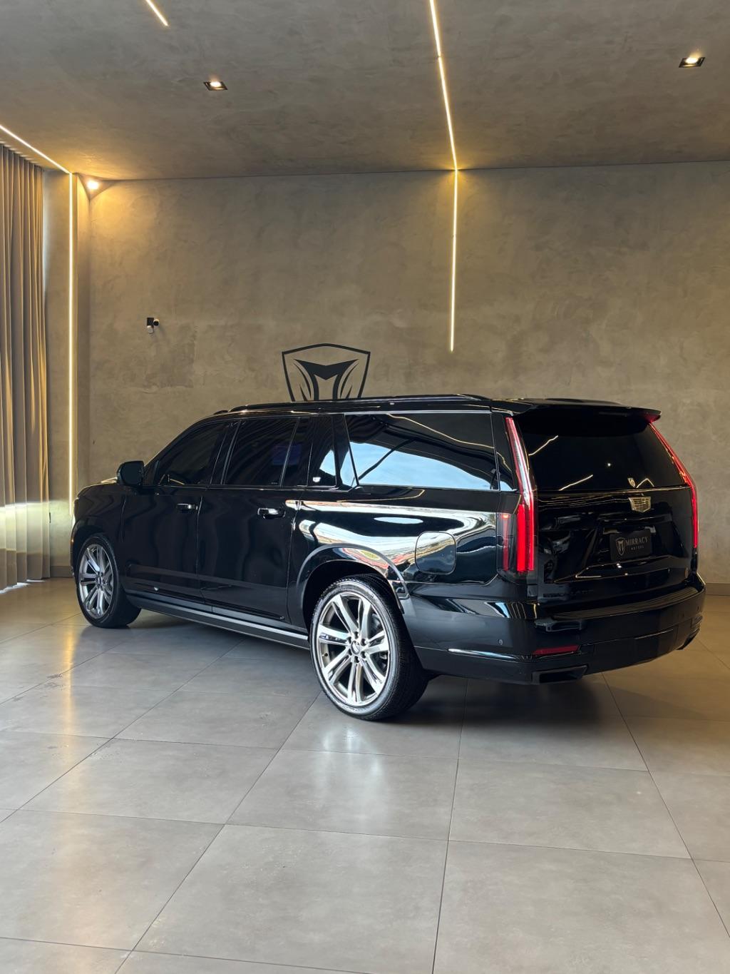 CADILLAC Escalade - Foto
