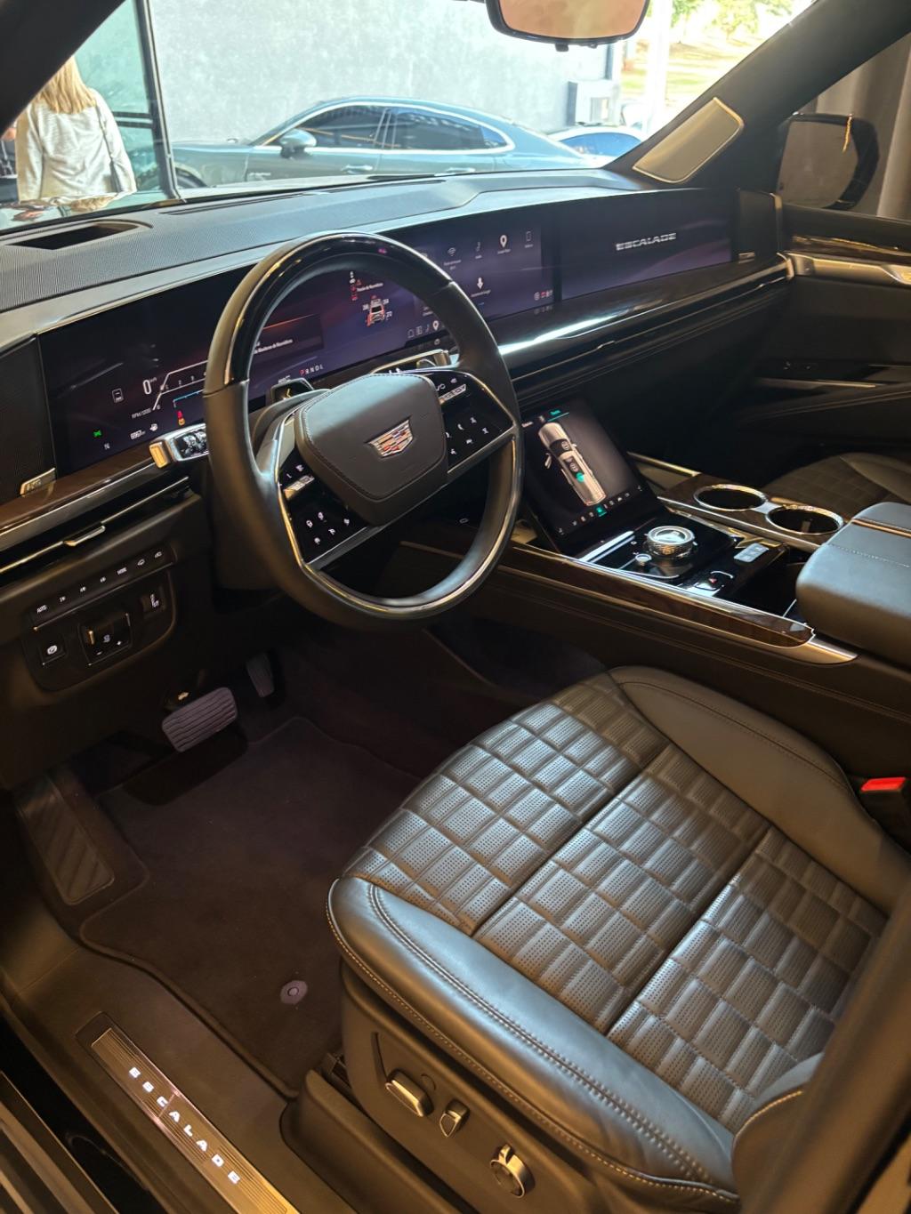 CADILLAC Escalade - Foto