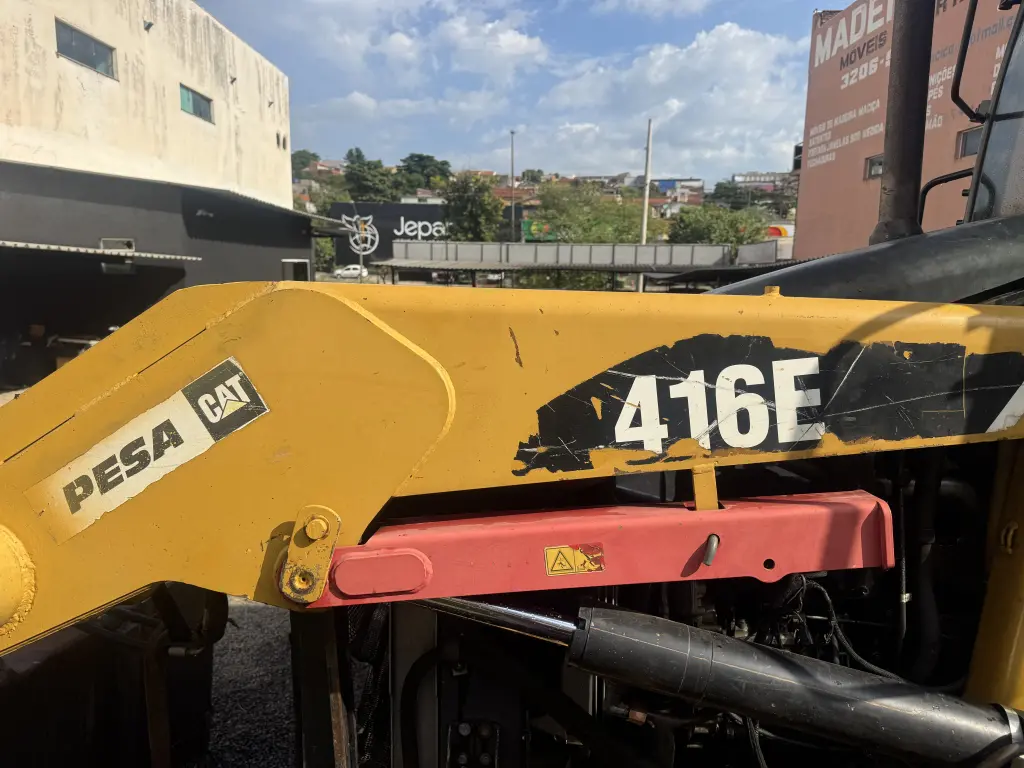 CATERPILLAR 416D - Foto