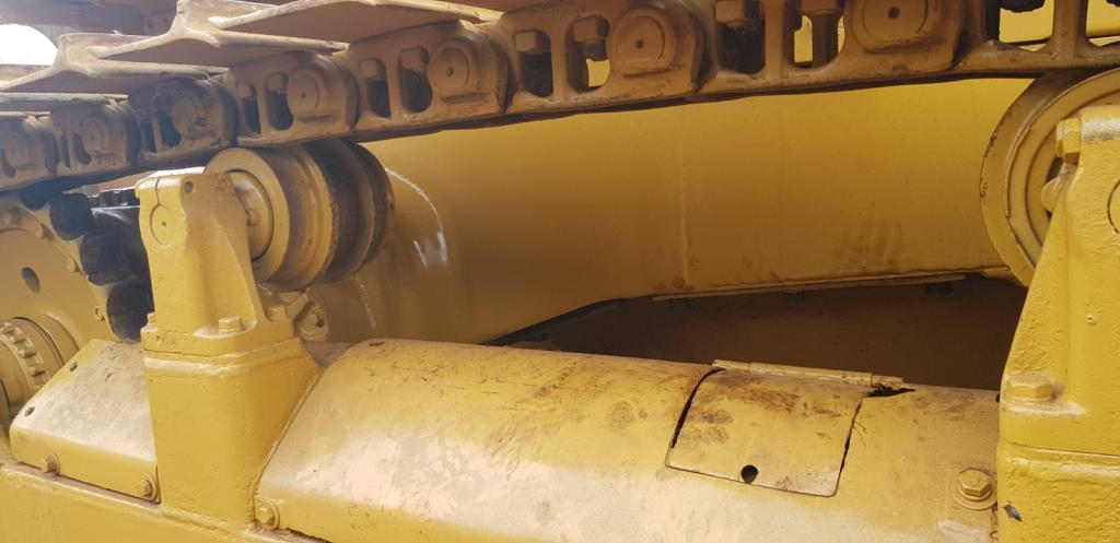 CATERPILLAR D6-M - Foto