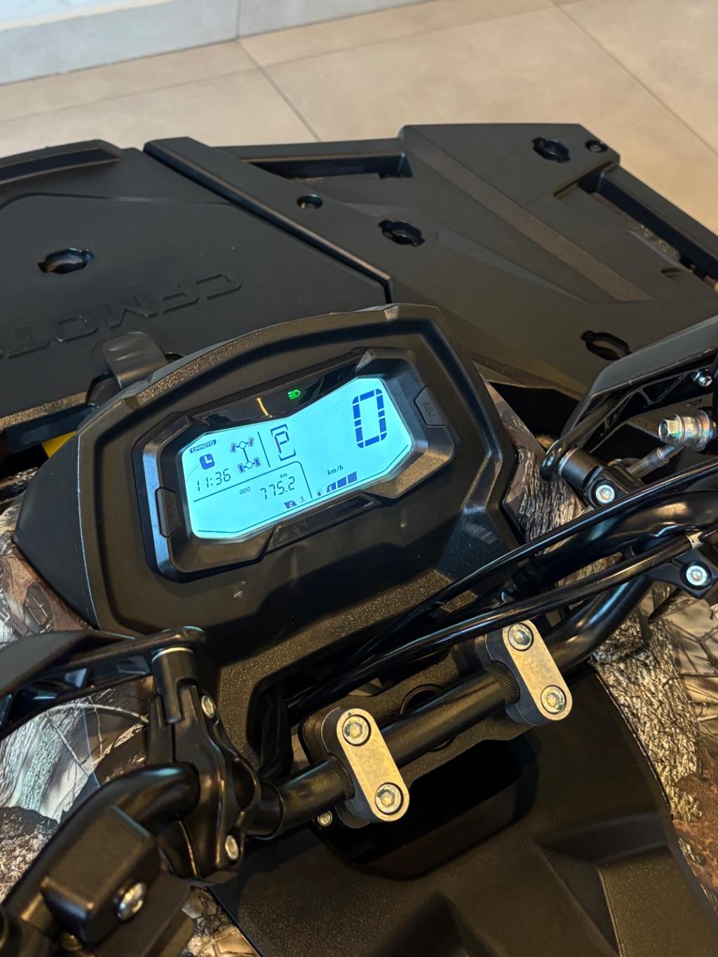 CF MOTO CForce 1000 - Foto