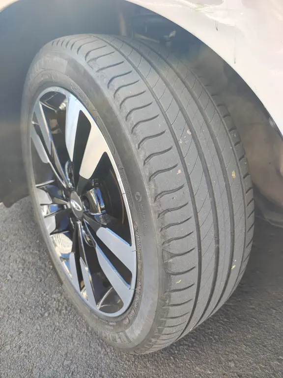 CHERY Arrizo 6 Pro - Foto