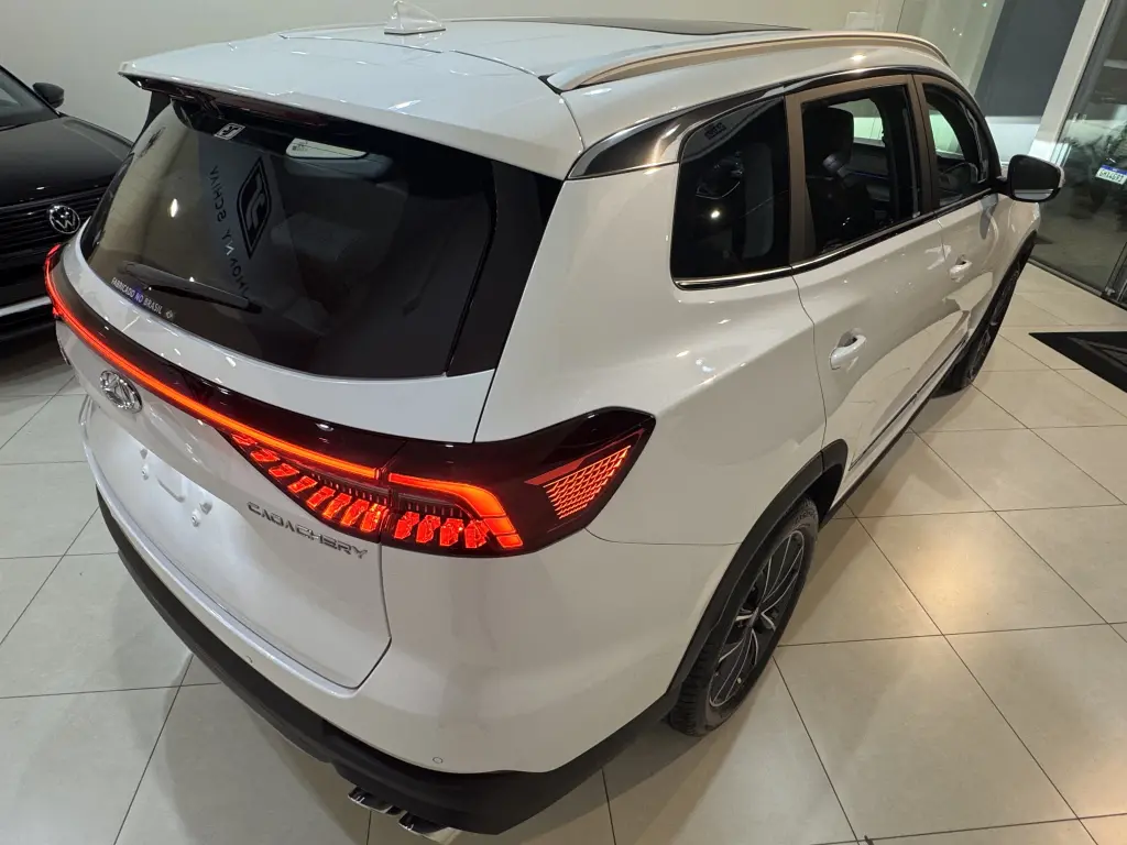 CHERY Tiggo 8 Pro - Foto