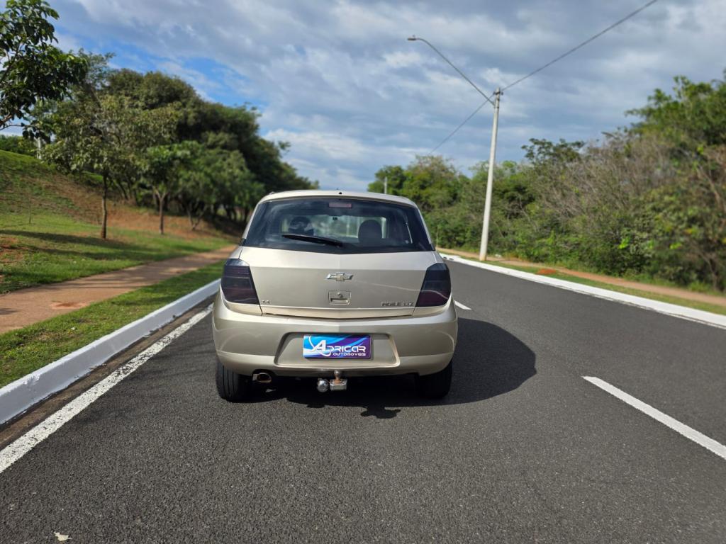 CHEVROLET Agile - Foto