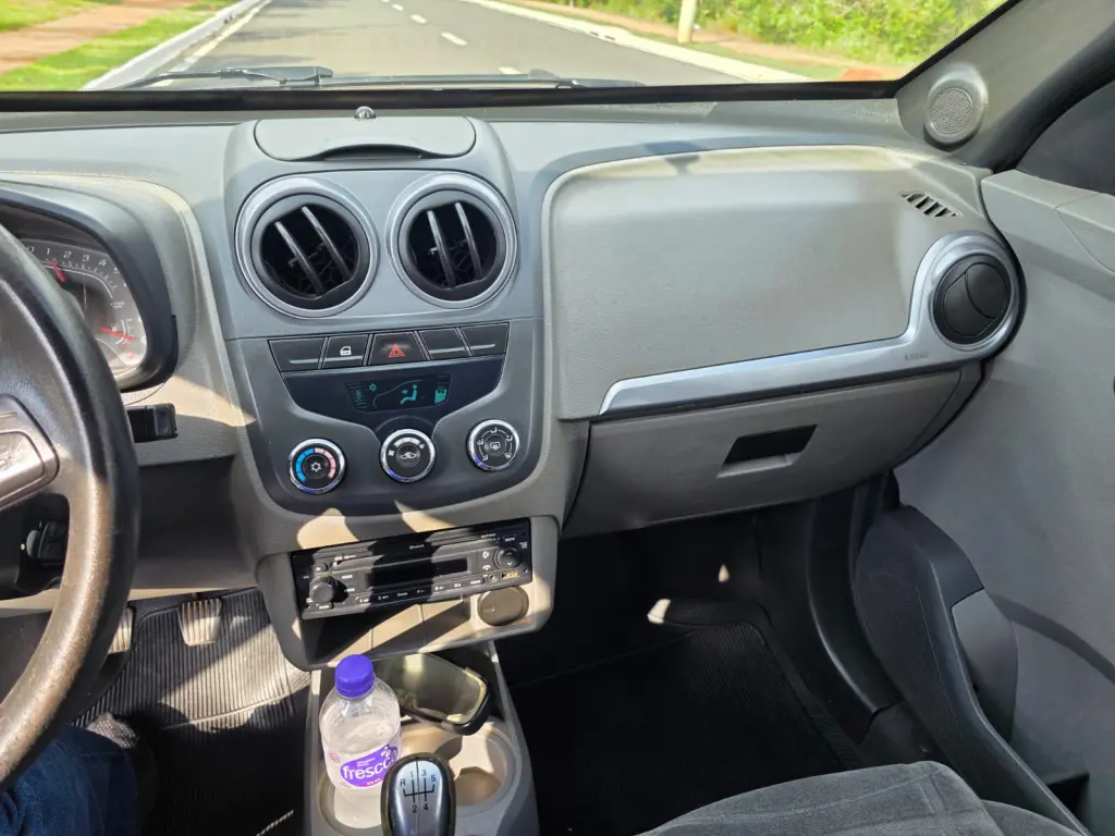 CHEVROLET Agile - Foto