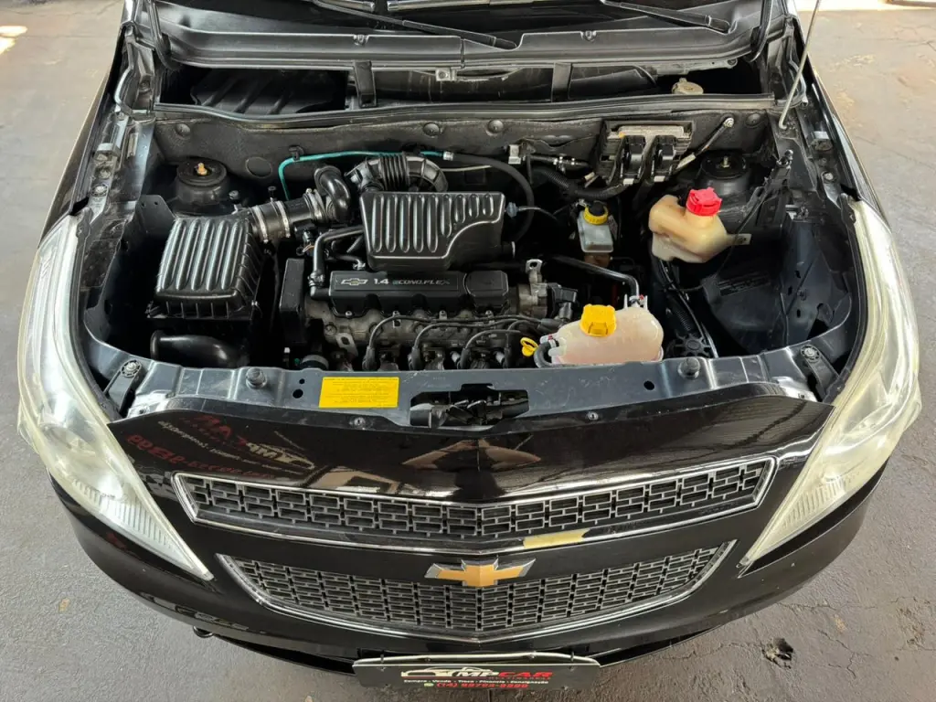 CHEVROLET Agile - Foto