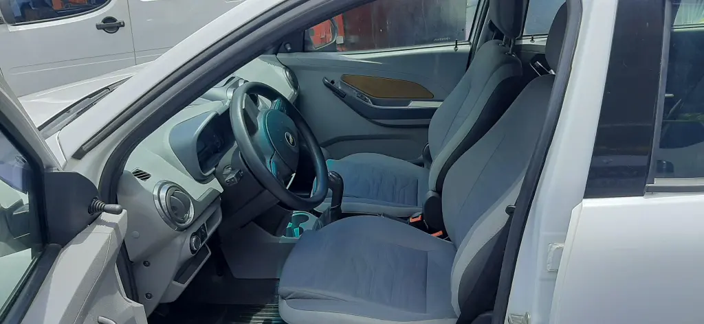 CHEVROLET Agile - Foto
