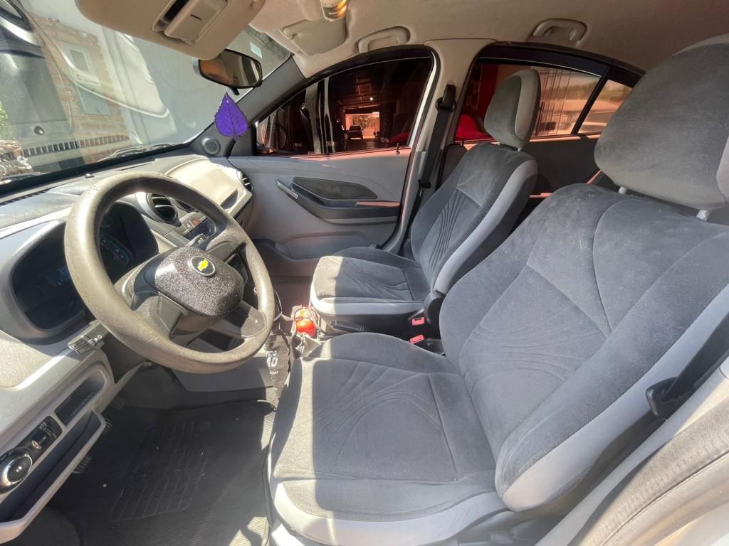 CHEVROLET Agile - Foto