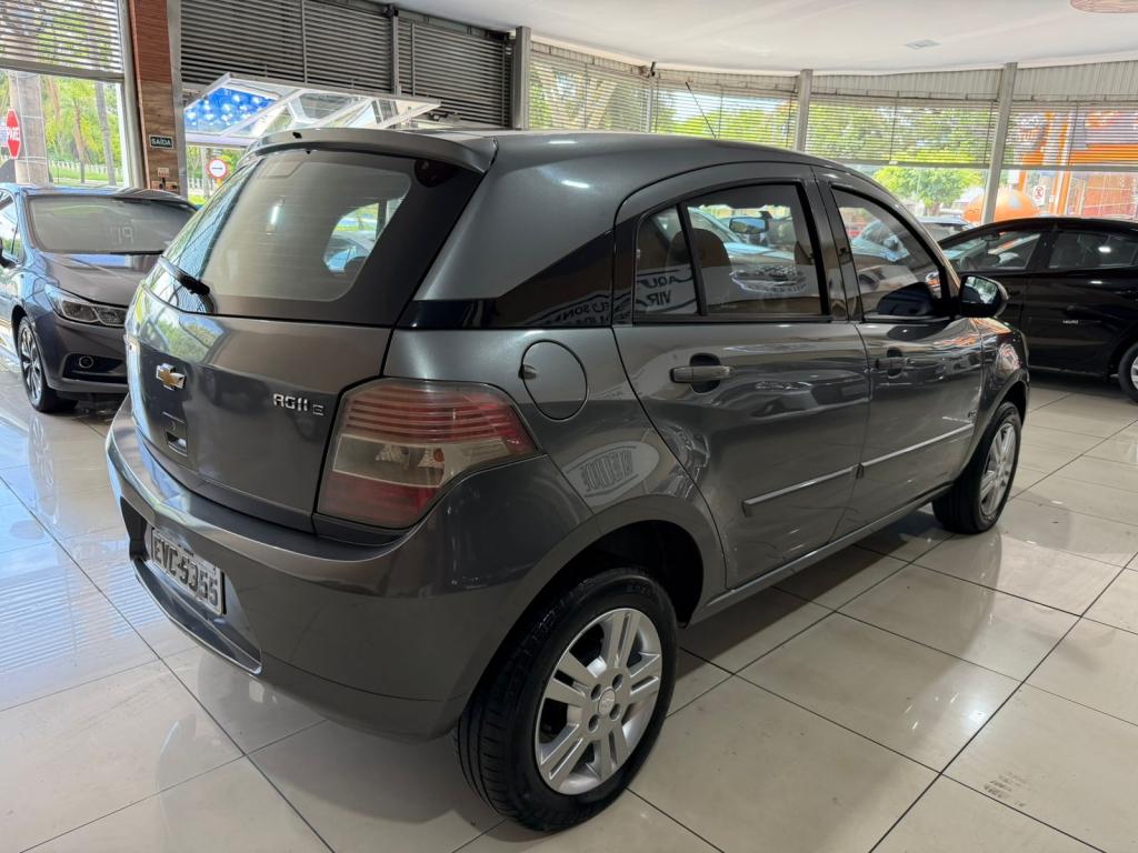 CHEVROLET Agile - Foto