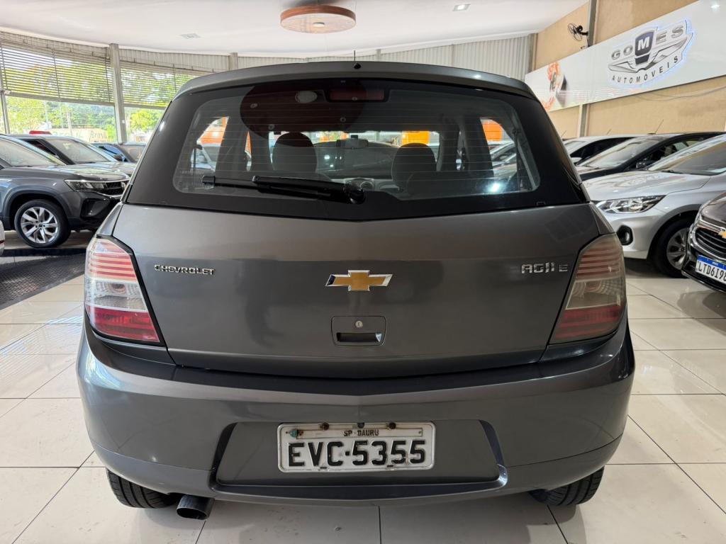 CHEVROLET Agile - Foto