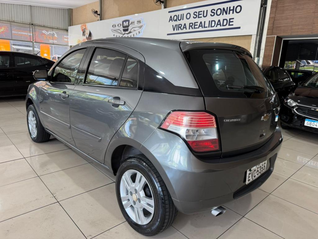 CHEVROLET Agile - Foto