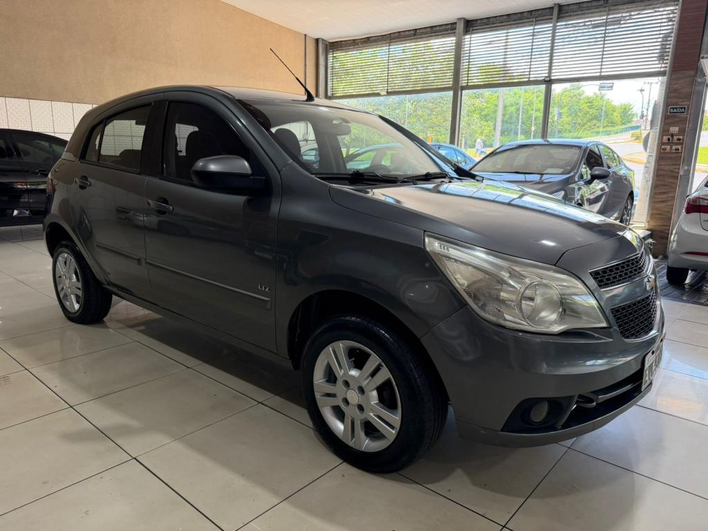 CHEVROLET Agile - Foto